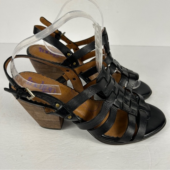 Indigo Elegant Black Strappy Leather Heeled Sandals 10 - Picture 6 of 8